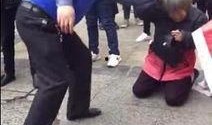 新闻爆料殴打老人视频,殴打老人事件引发社会关注